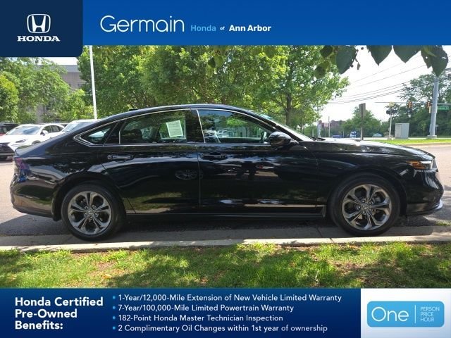 Used 2024 Crystal Black Pearl Honda 1.5T EX image 8
