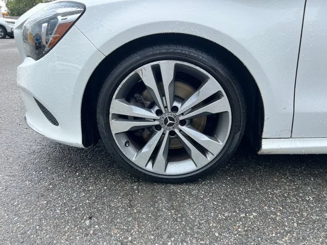 Used 2019 Polar White Mercedes-Benz CLA 250 image 27