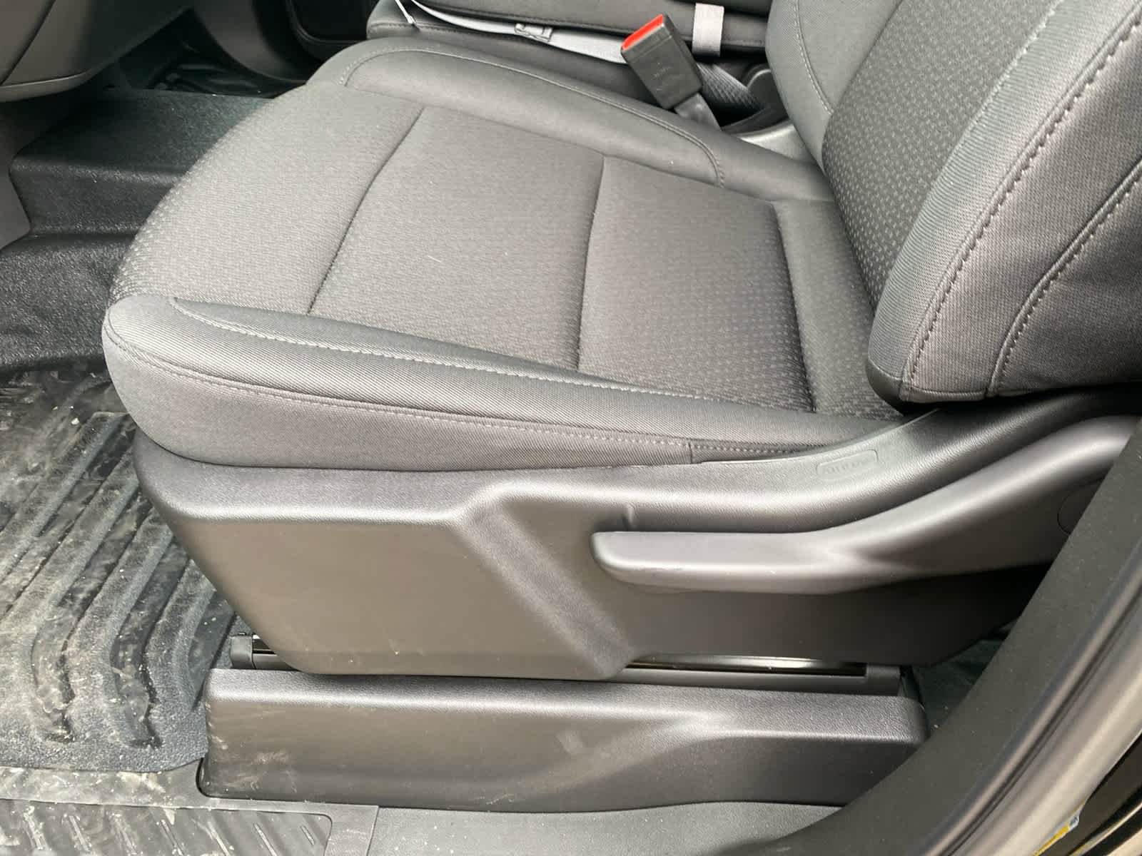 2026 GMC Sierra 1500 Pro - Photo 13