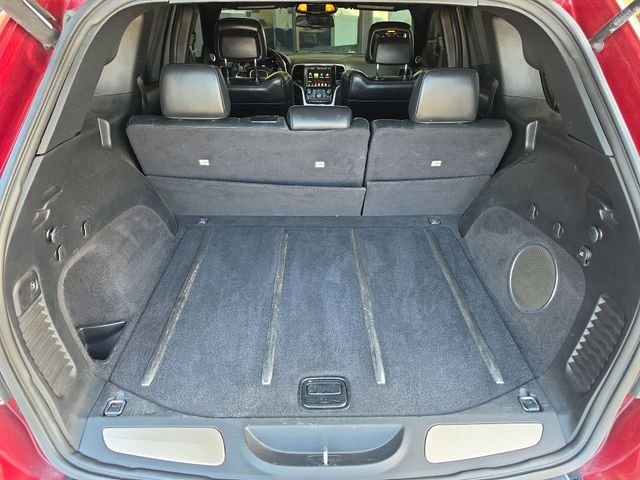 Used 2015 Red Jeep SRT image 18