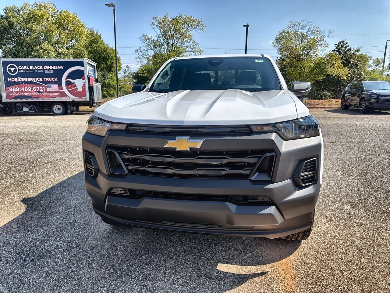 New 2026 Summit White Chevrolet WT image 3