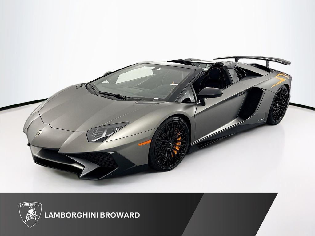 Used 2017  Lamborghini  image 1