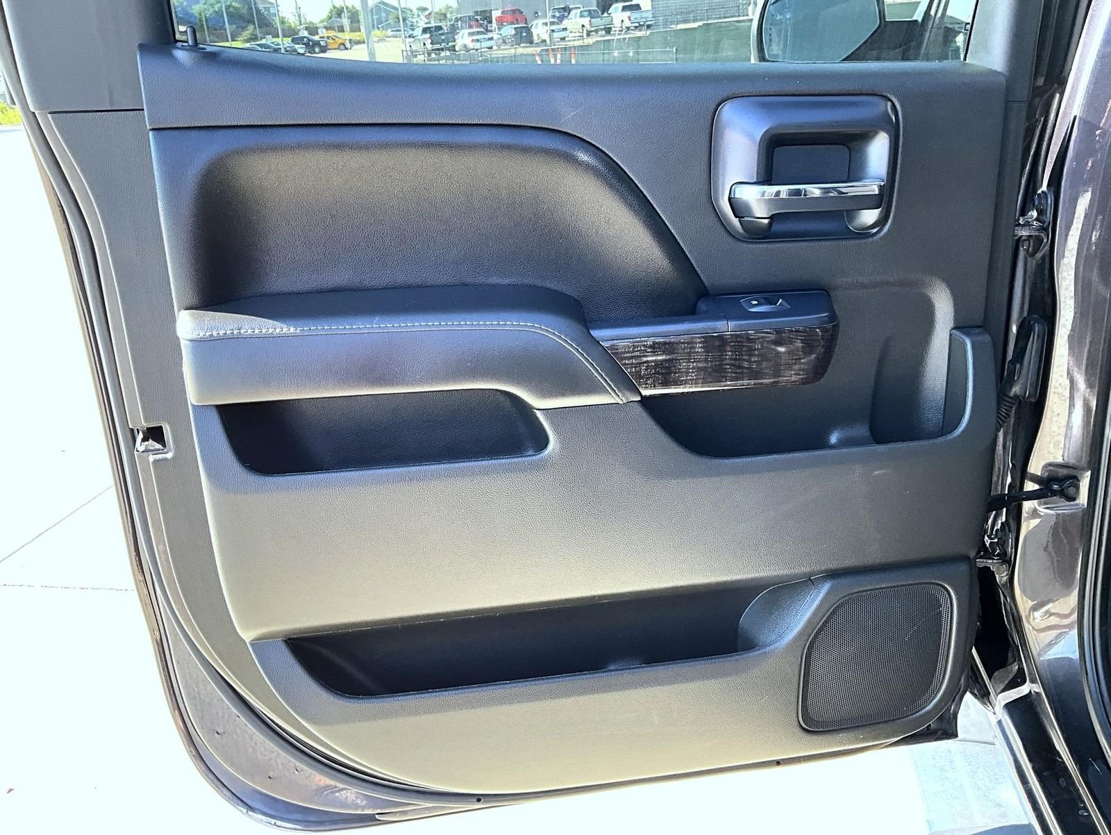 Used 2016 Gray GMC Denali image 21