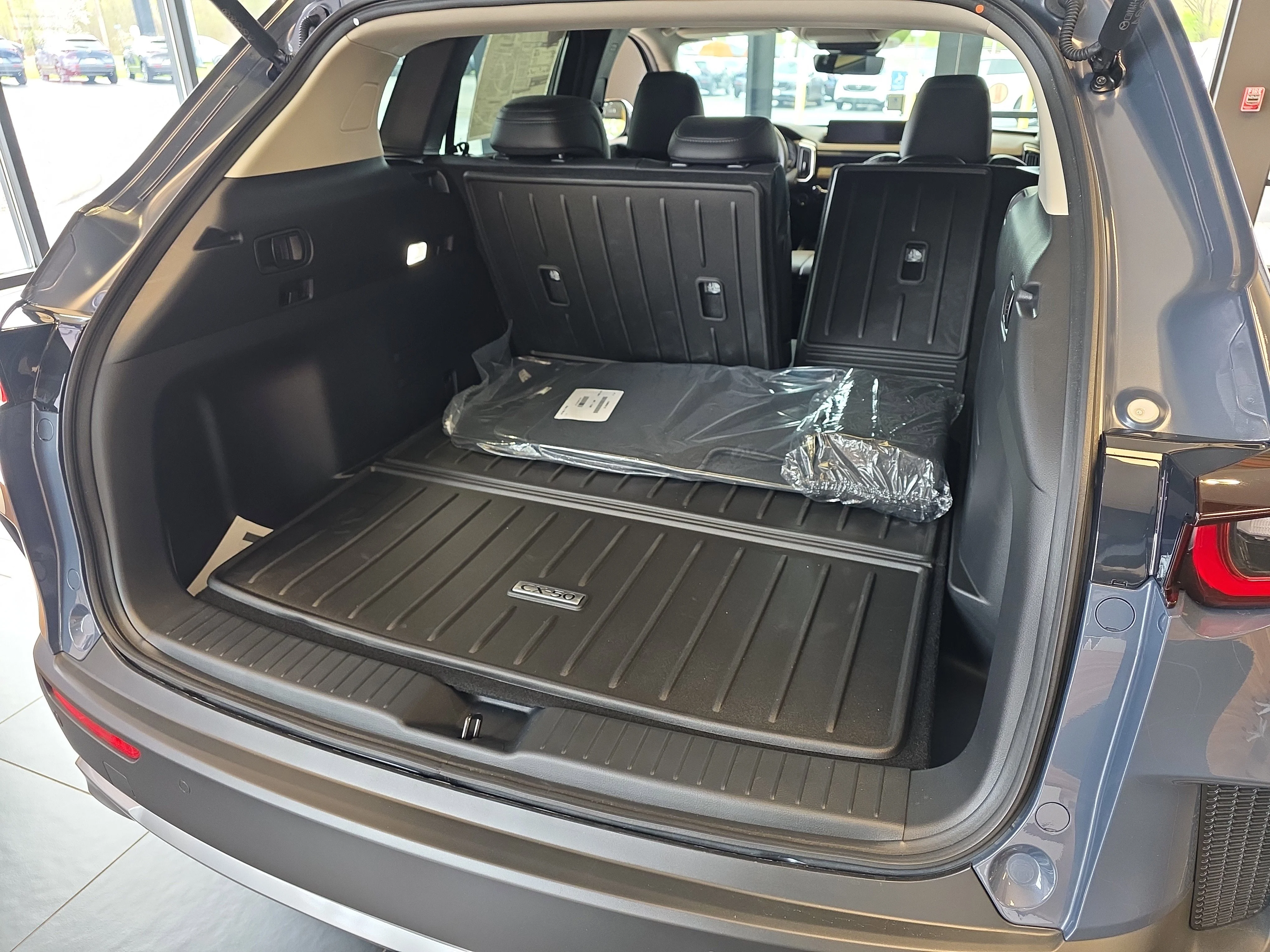 2026 Mazda CX-50 Premium Plus - Photo 10