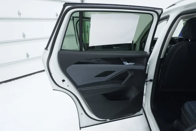 New 2026 Pure White Volkswagen 2.0T SE image 17