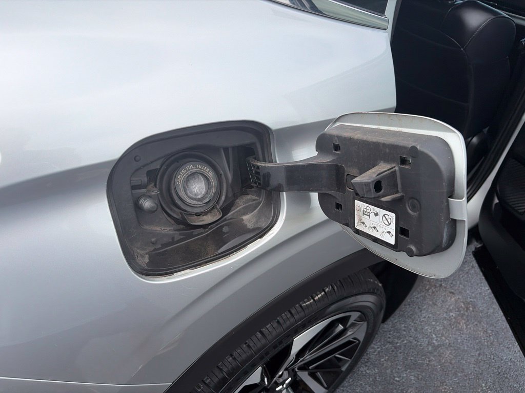 Used 2024 Gray Mitsubishi SE image 35