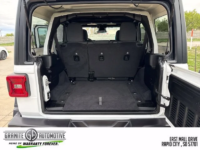 2025 Jeep Wrangler 4-Door Rubicon - Photo 22