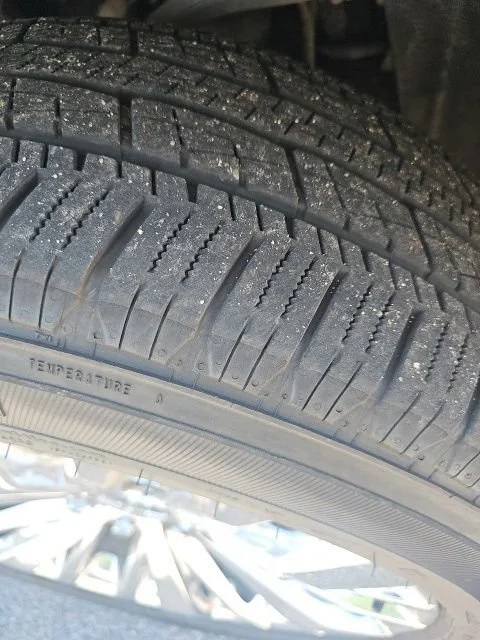 Used 2021 WHITE FROST TRICOAT GMC Denali image 9
