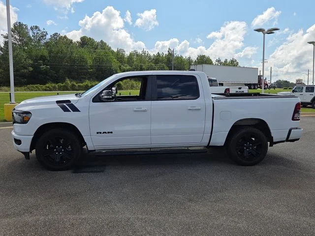 Used 2021 White Ram Big Horn/Lone Star image 4
