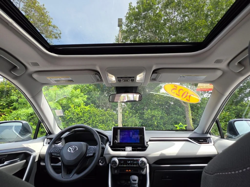 Used 2025 Silver Toyota XLE image 4