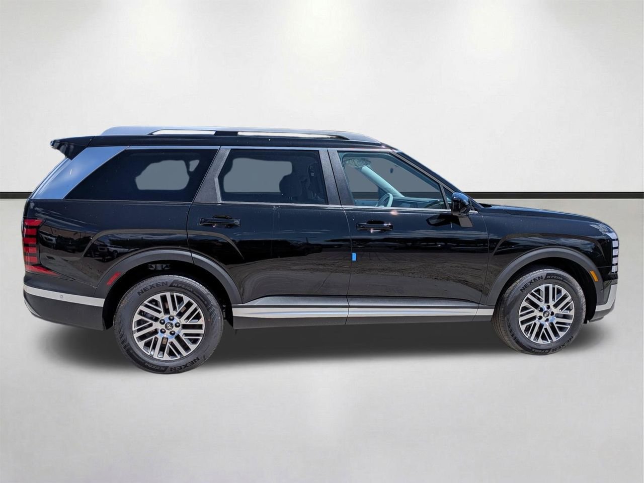 New 2026 Abyss Black Pearl Hyundai SEL Premium FWD image 3