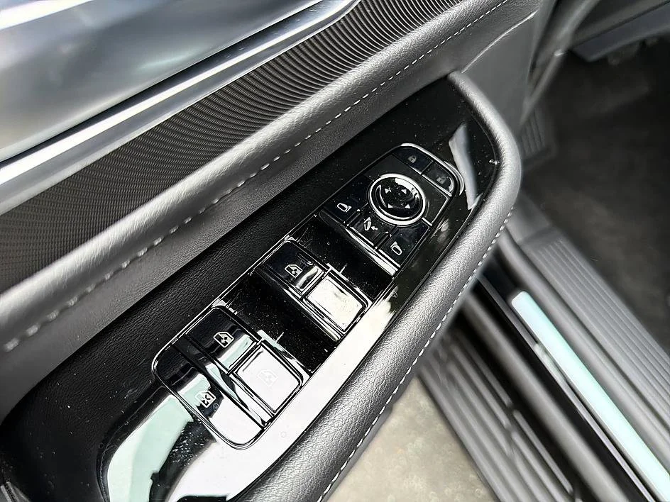 2026 INFINITI QX80 Pure - Photo 10