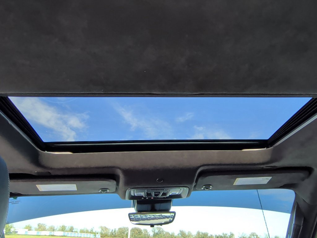 Used 2024 Summit White GMC AT4X image 24