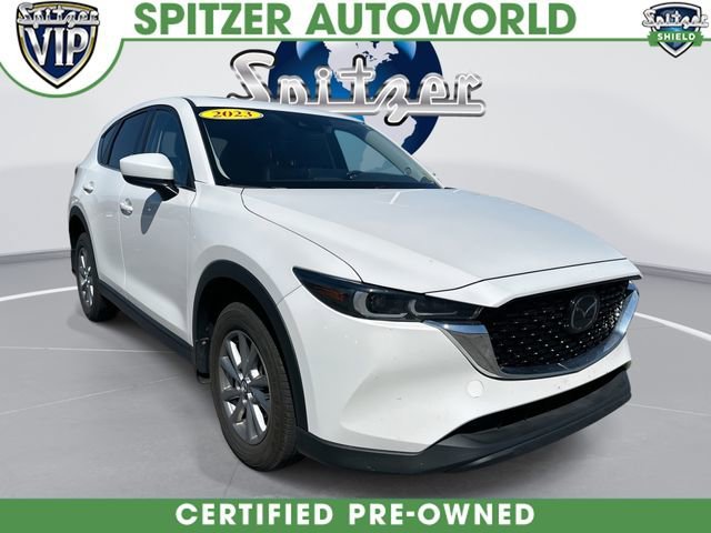 2023 Mazda CX-5 S Preferred package Auto AWD's photo