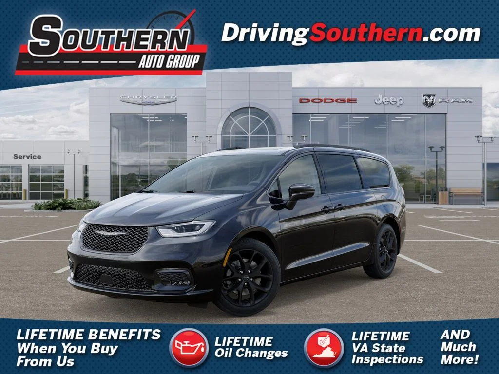 2026 Chrysler Pacifica Limited AWD's photo