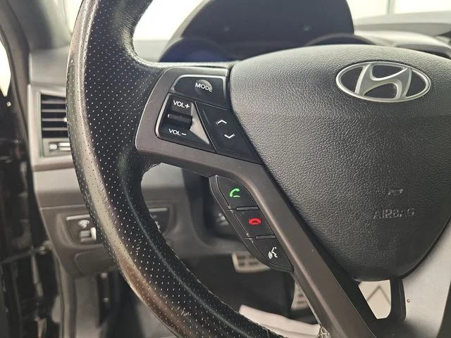 Used 2016 Ultra Black Hyundai Turbo image 27
