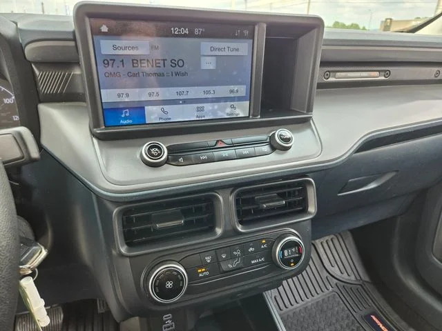 Used 2022 White Ford XL image 25
