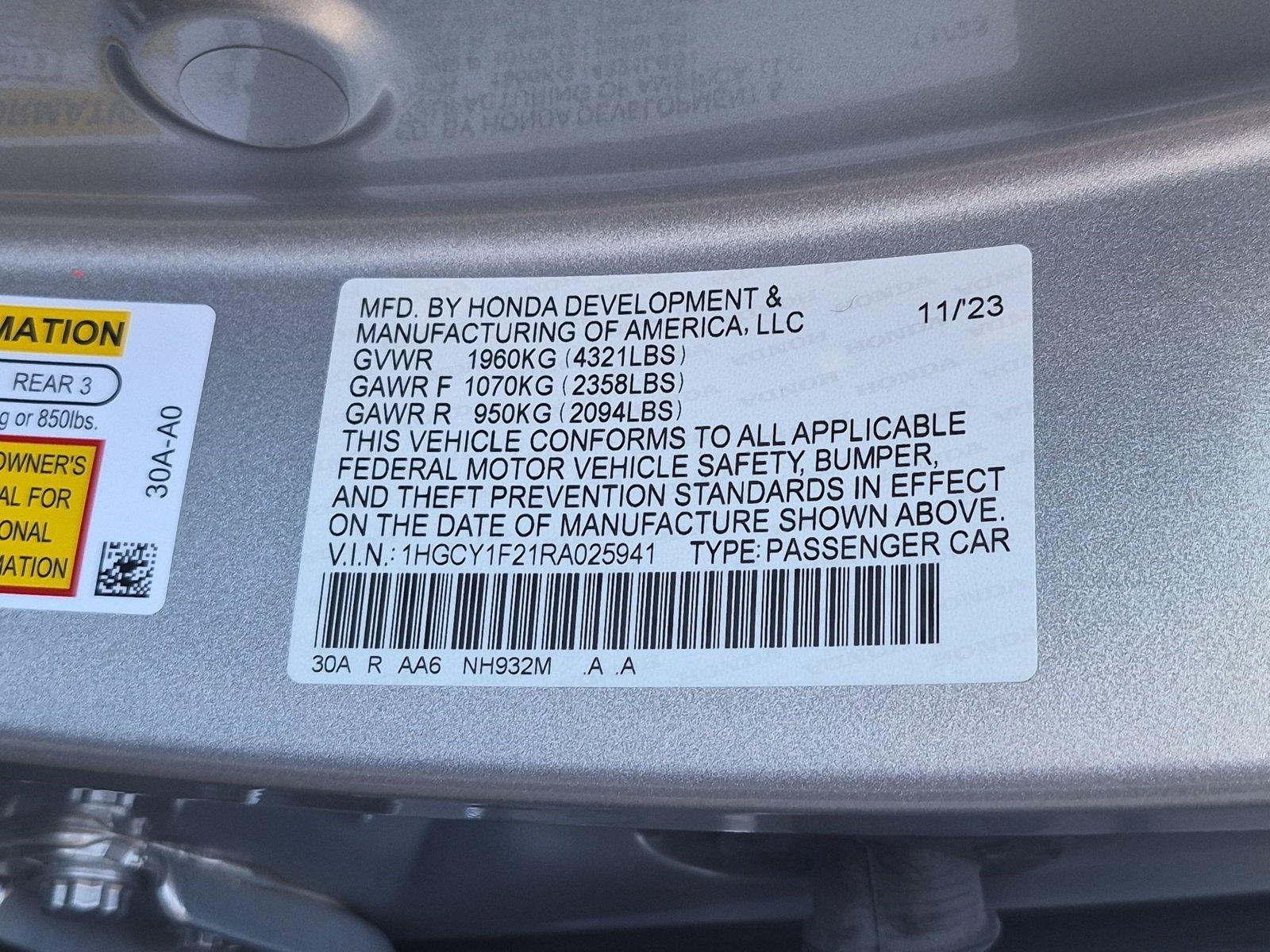 Used 2024 Solar Silver Metallic Honda LX image 23