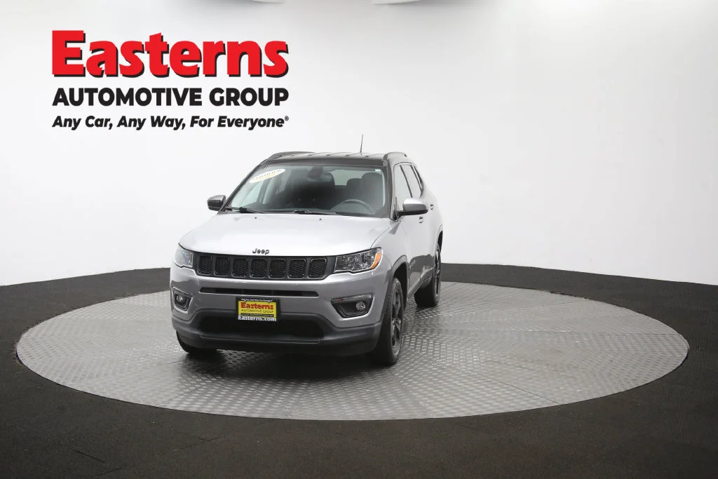 Used 2020 Silver Jeep Latitude image 54