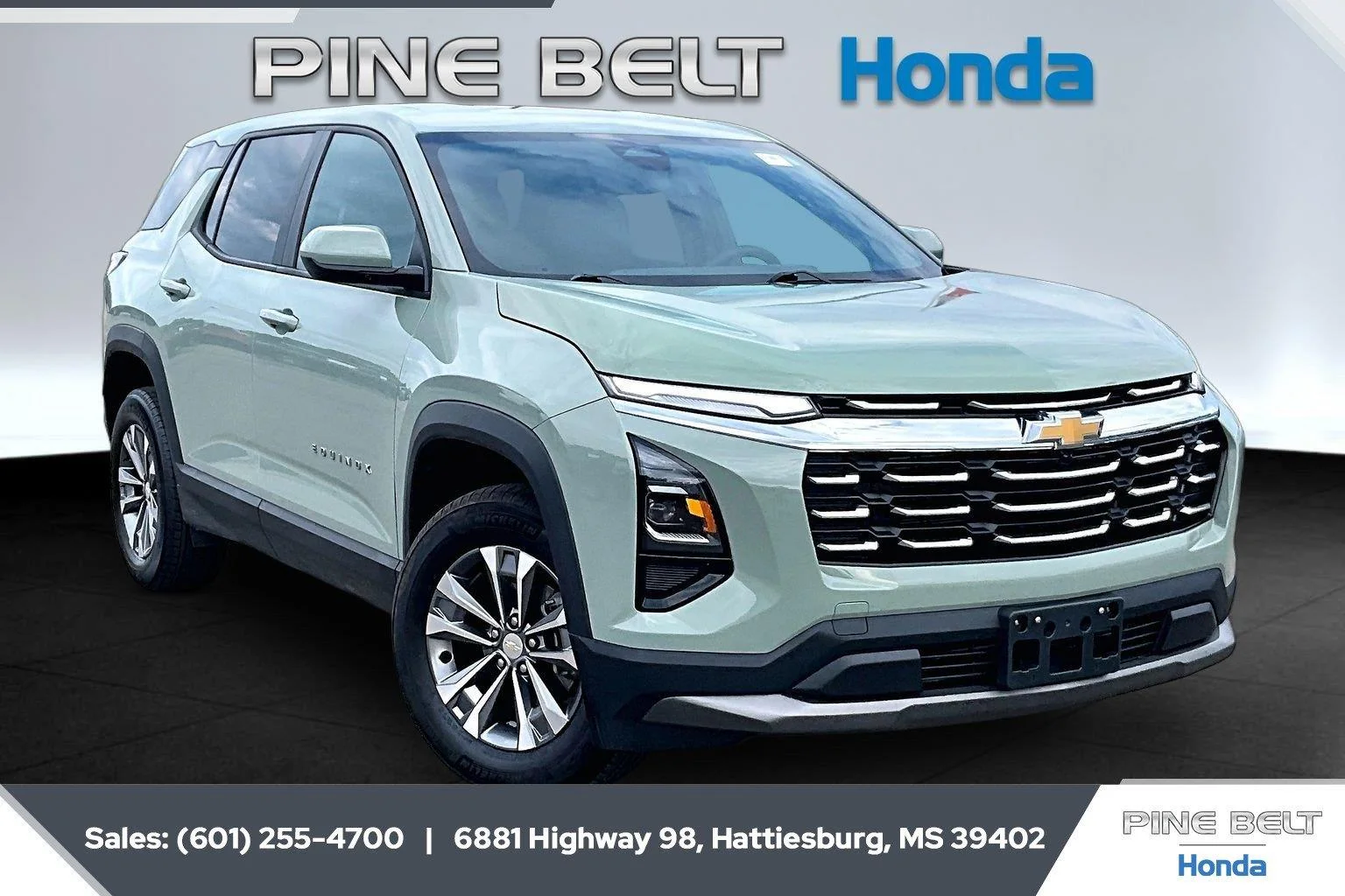 Used 2026 Cacti Green Chevrolet AWD LT image 1