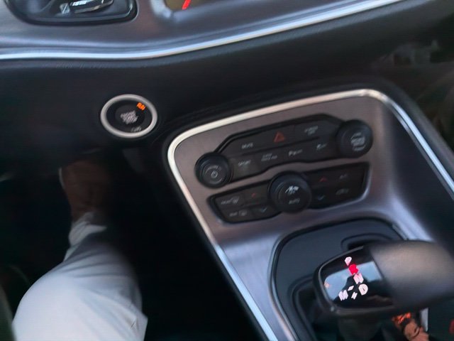 Used 2017 Gray Dodge 392 Hemi Scat Pack Shaker image 20