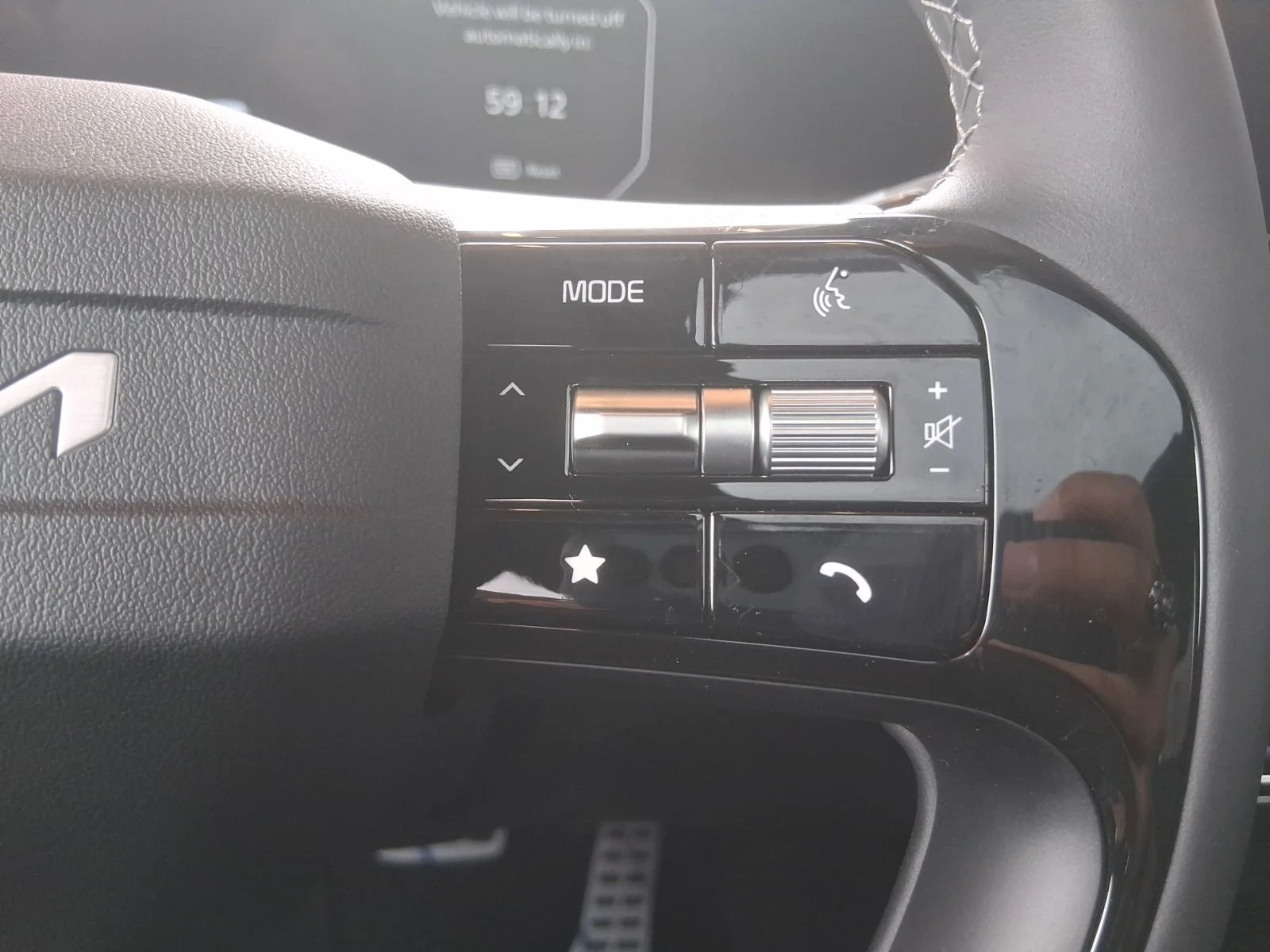 New 2026 White Kia X-Line SX Prestige image 15
