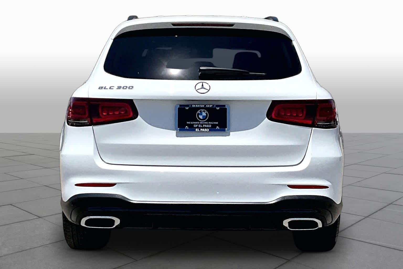 Used 2022 Polar White Mercedes-Benz GLC 300 image 4