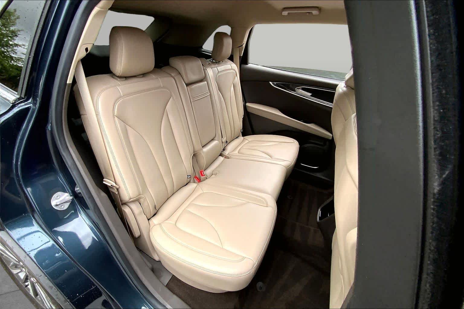 Used 2023 Flight Blue Lincoln Standard image 19