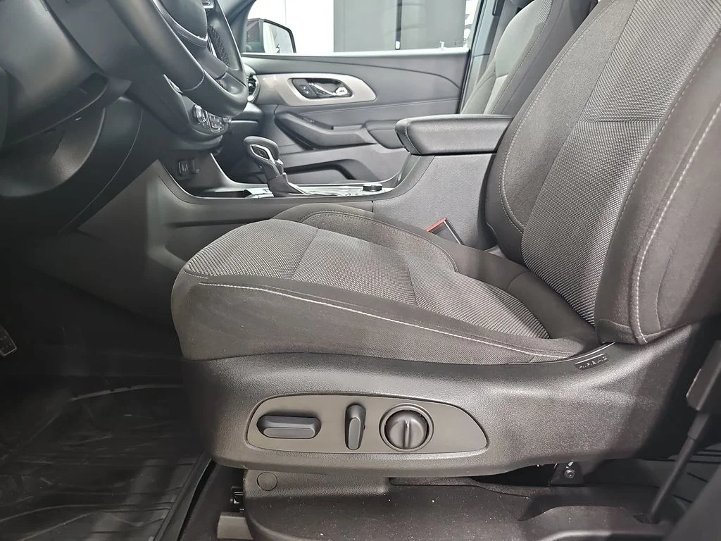 Certified Used 2023 Red Chevrolet LT image 35