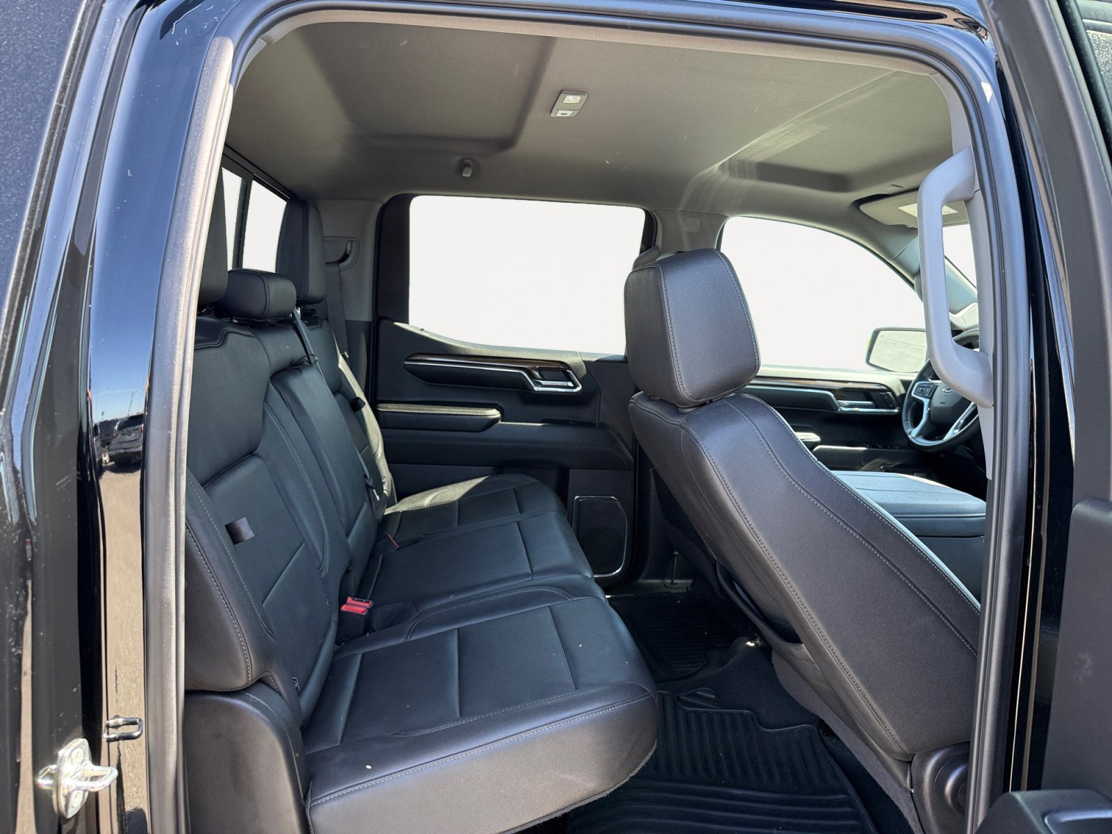 Used 2024 Black Chevrolet RST image 18