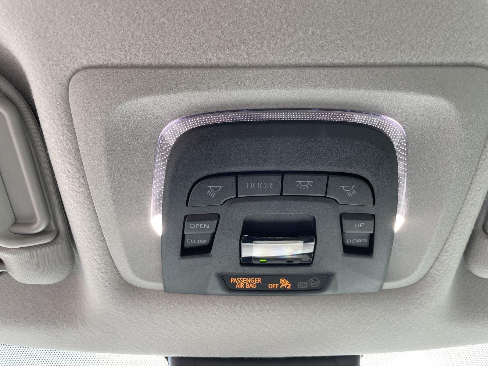 Used 2022 Celestite Toyota LE image 10