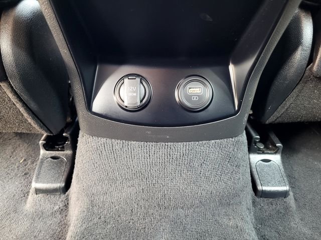 Used 2022 Silver Kia S image 13