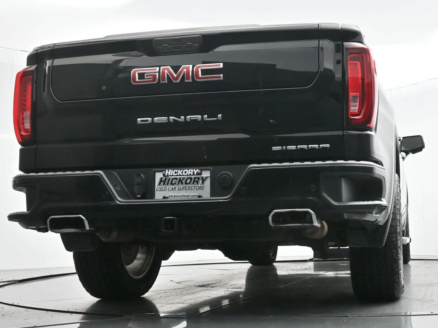Used 2021 Onyx Black GMC Denali image 53