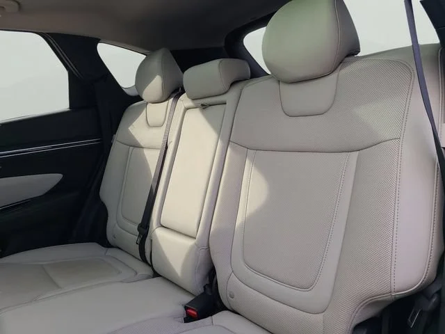 Used 2024 White Hyundai Limited image 30