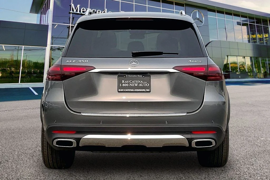 New 2026 Gray Mercedes-Benz GLE 350 image 4