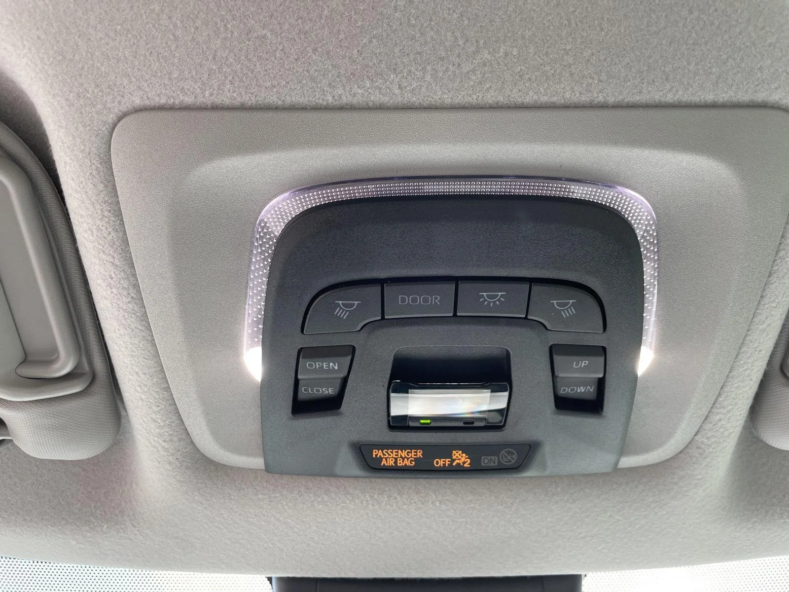 Used 2022 Celestite Toyota LE image 10