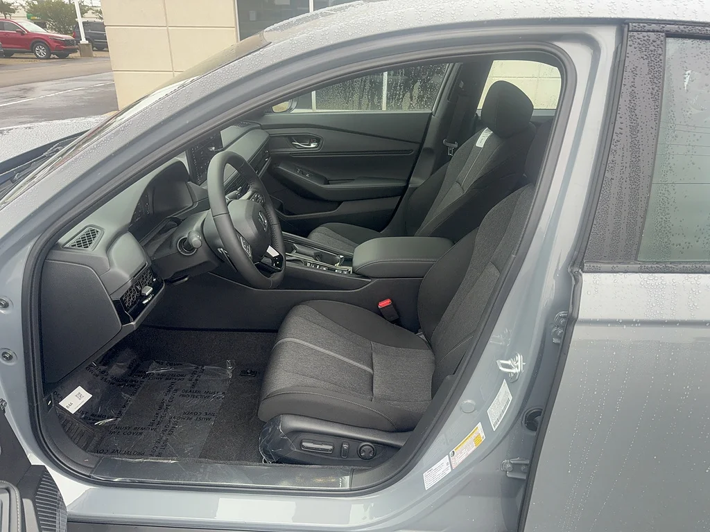 2026 Honda Accord Hybrid Sport, photo 10 of 12