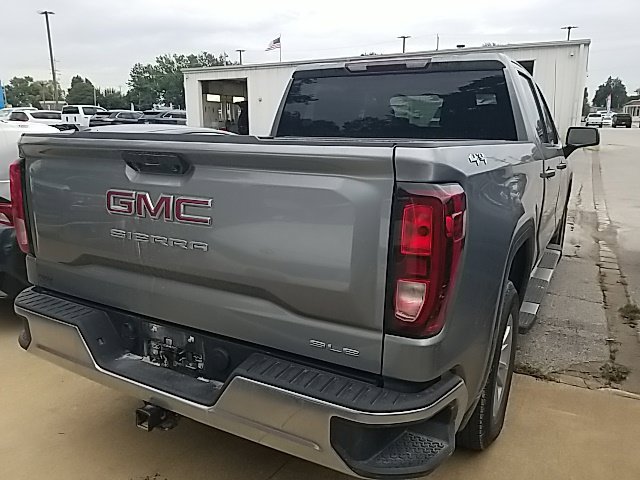 Used 2024 Sterling Metallic GMC SLE image 27