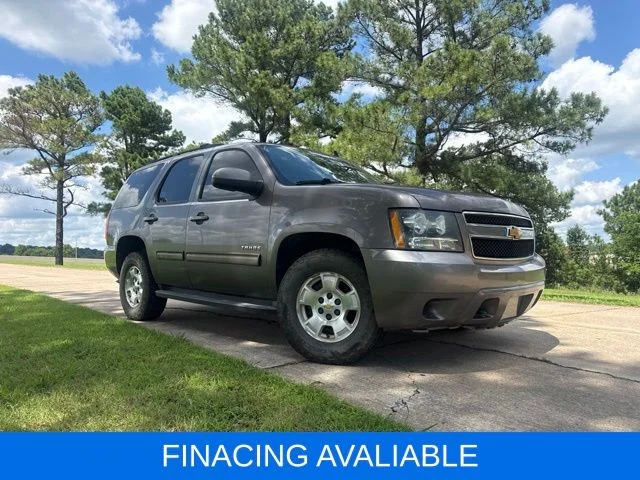 Used 2011 Gray Chevrolet LS image 2