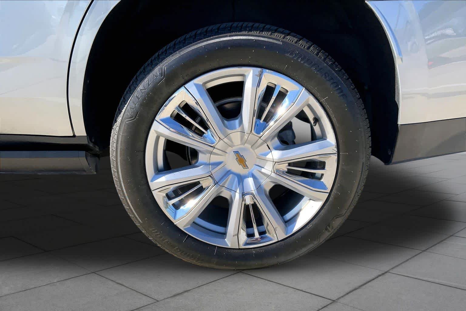 Used 2023 Sterling Gray Metallic Chevrolet High Country image 29