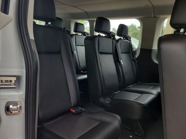 New 2026 Oxford White Ford XL image 13