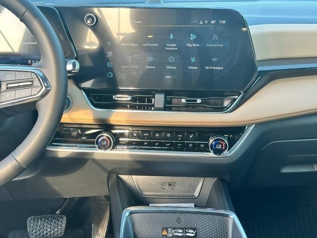New 2027 Polar White Tricoat Chevrolet ACTIV image 7