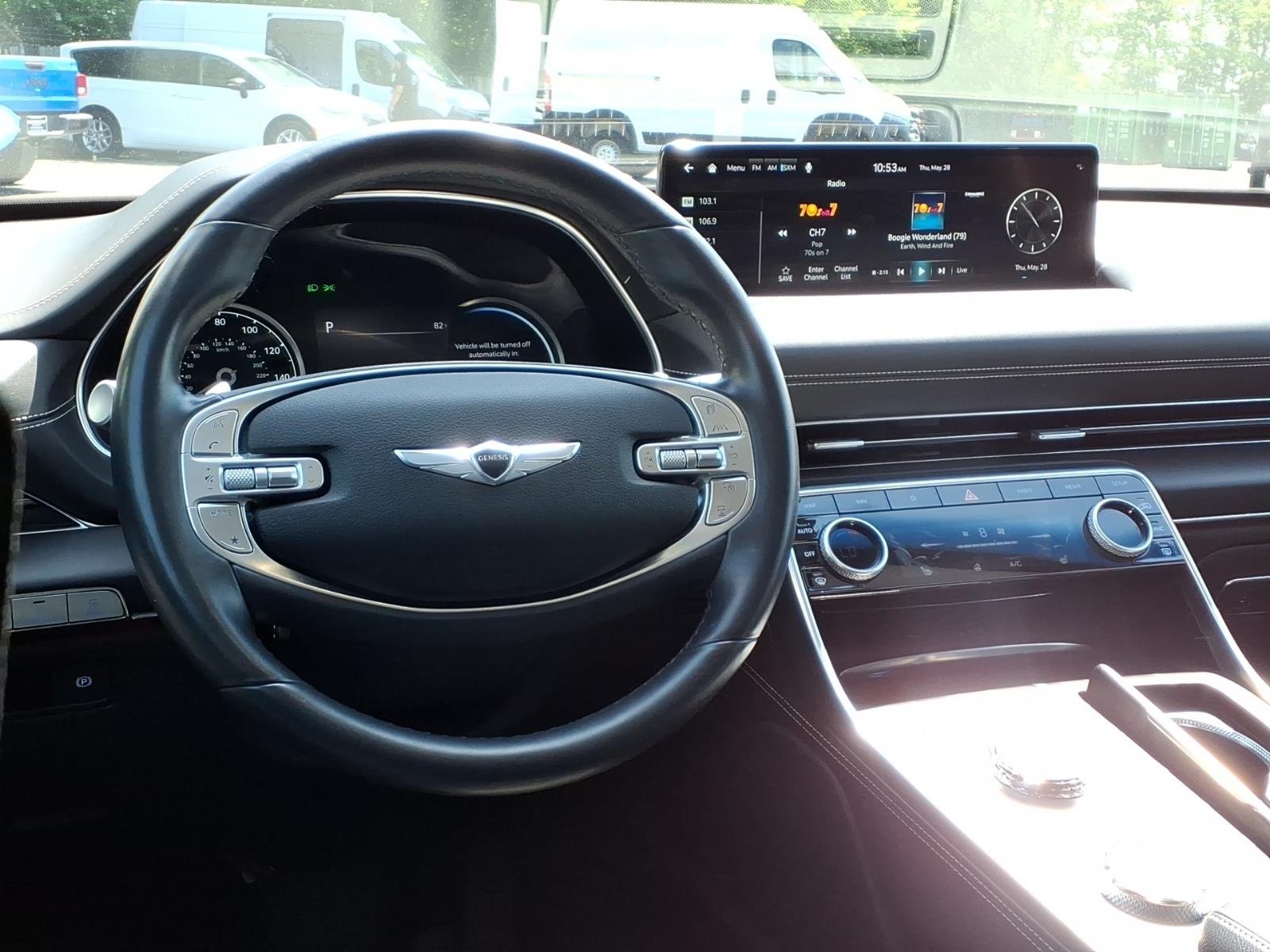 Used 2024 White Genesis 2.5T image 3