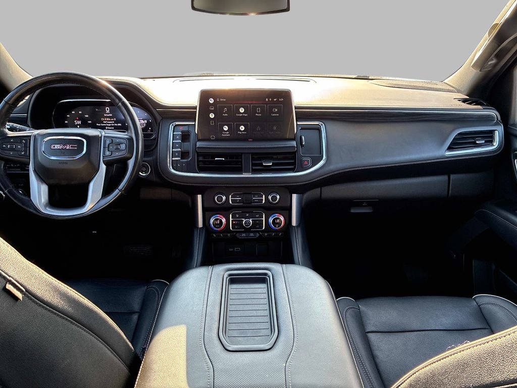 Used 2022 Black GMC SLT image 19