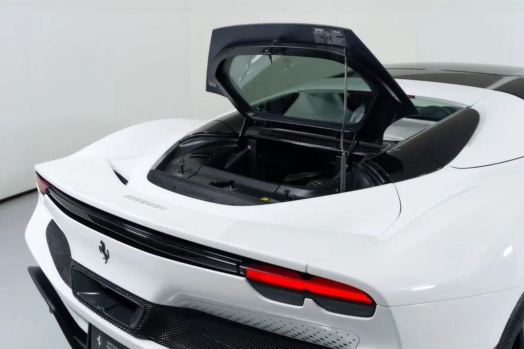 Used 2025 Bianco Cervino Ferrari Base image 17