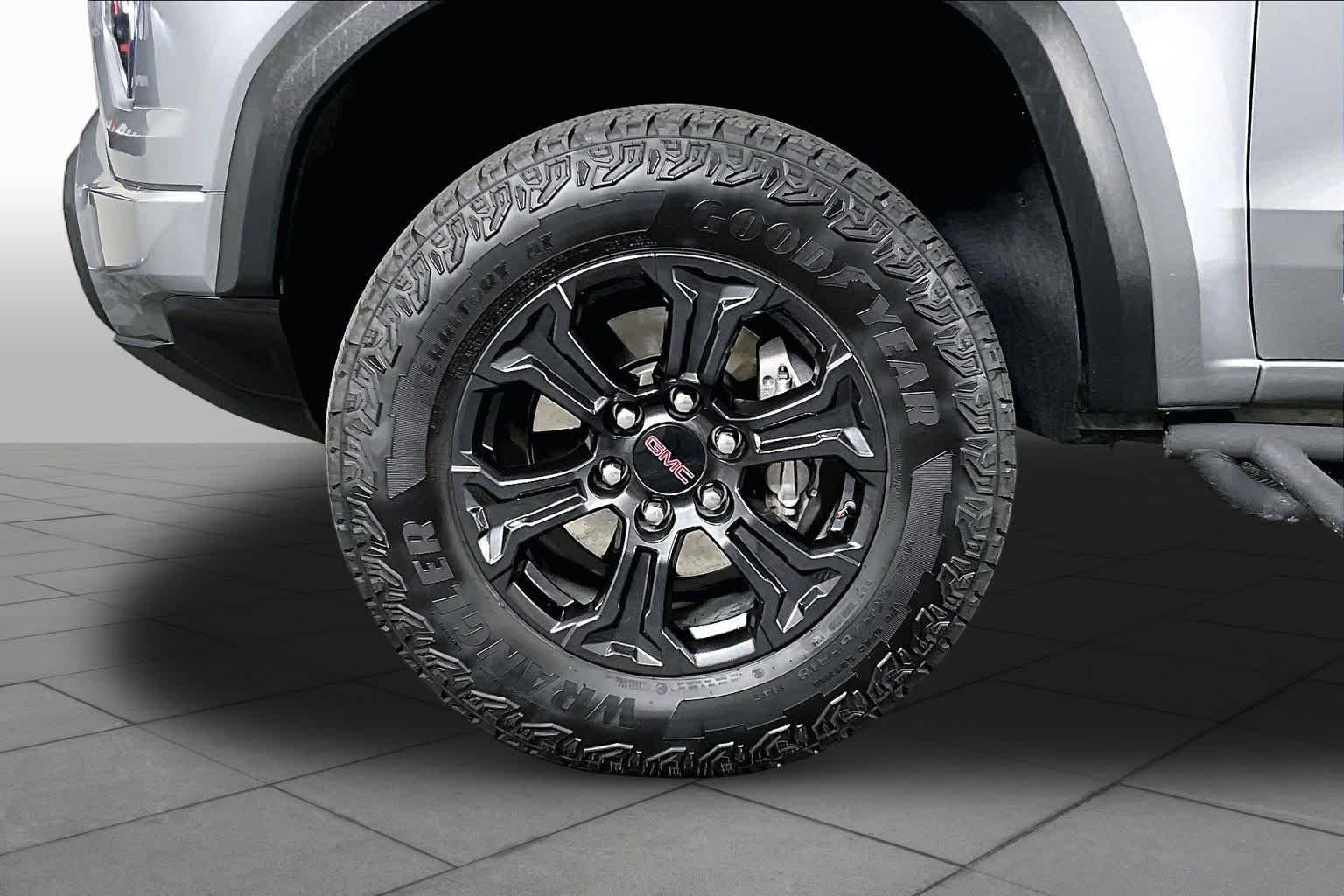 Used 2025 Sterling Metallic GMC 2WD Elevation image 10