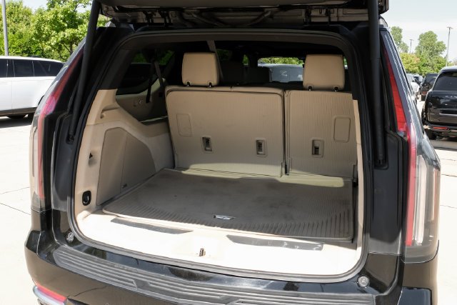 Used 2022 Black Cadillac Premium image 73