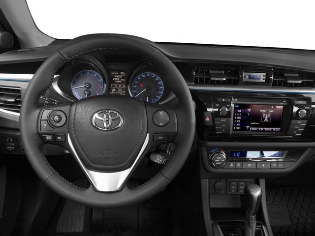 Used 2016  Toyota  image 7