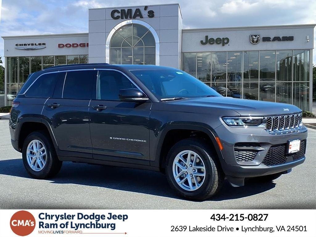 New 2026 Baltic Gray Metallic Clear-Coat Exterior Paint Jeep Laredo image 1