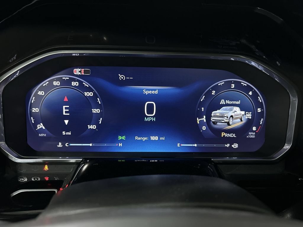 2026 Chevrolet Silverado 1500 LT - Photo 10